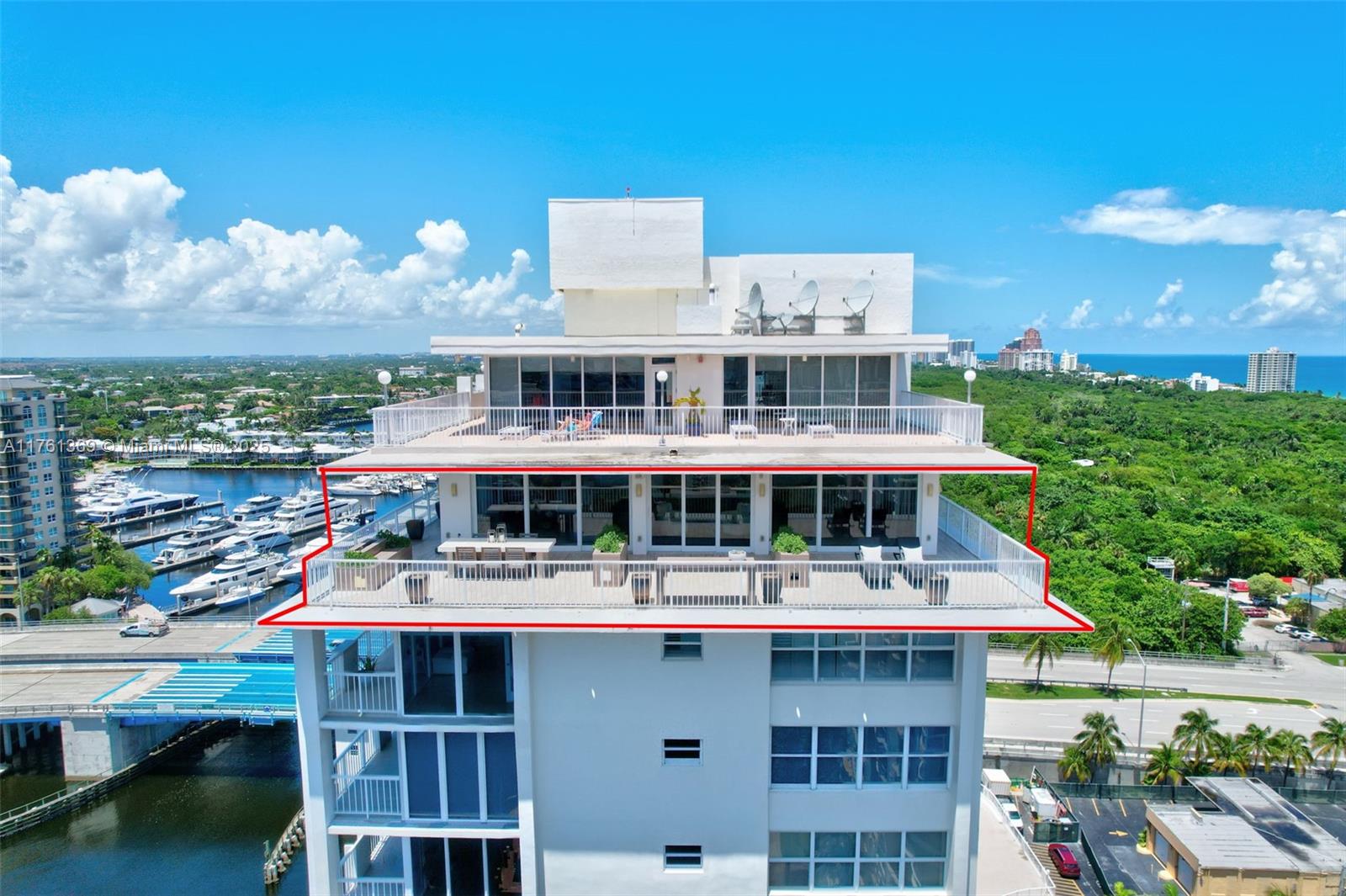 2800 E Sunrise Blvd PHG