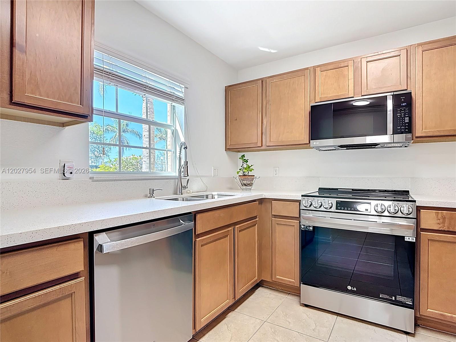9101 Gervais Cir. 1705