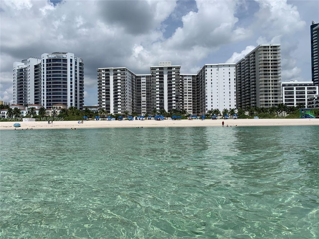 Photo of 6039 Collins Ave #1529, Miami Beach, FL 33140 (MLS # A11906790)