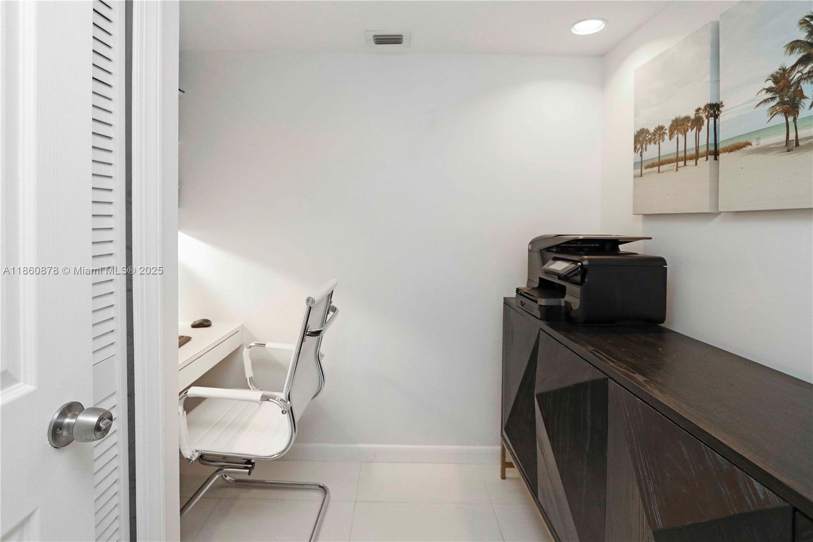 CAPE FLORIDA CLIB CONDO P - Residential