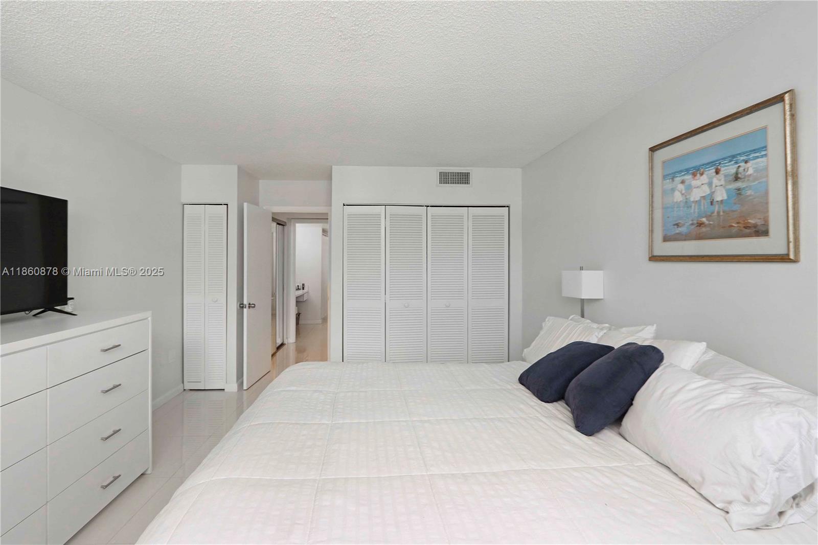 CAPE FLORIDA CLIB CONDO P - Residential