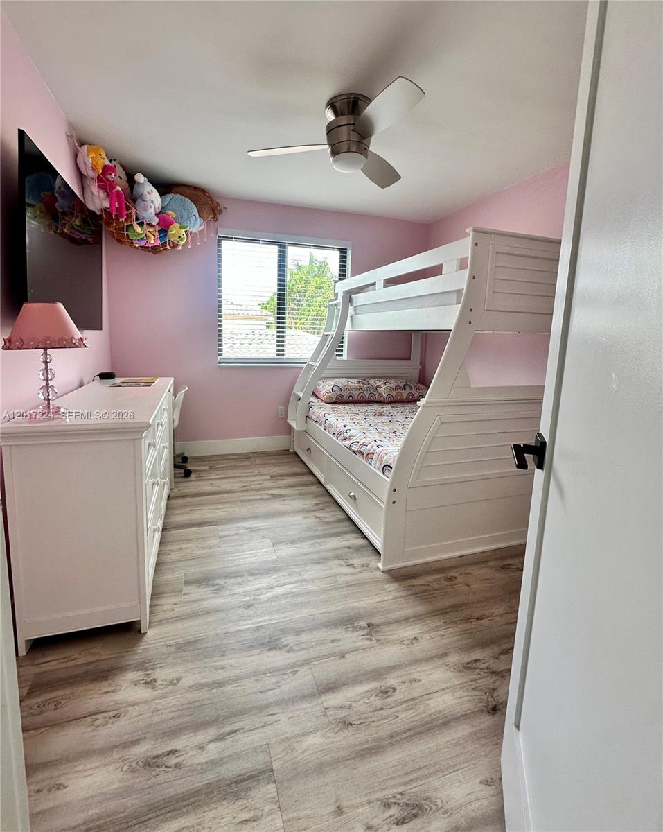 HIGHLANDS AT KENDALL - Residential