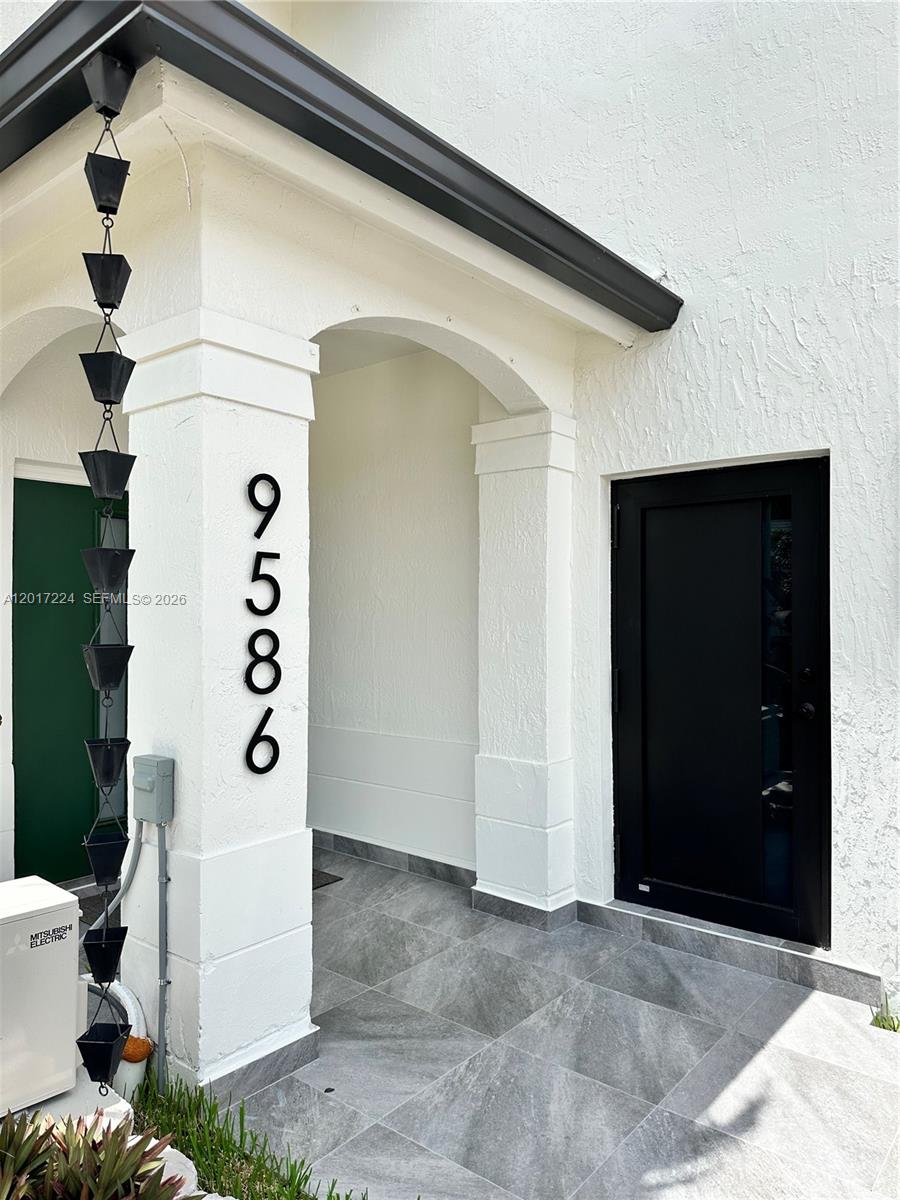 HIGHLANDS AT KENDALL - Residential