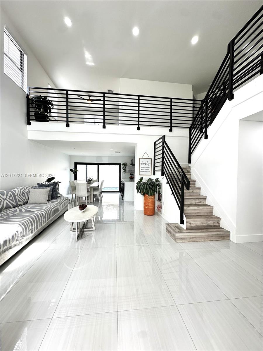 HIGHLANDS AT KENDALL - Residential