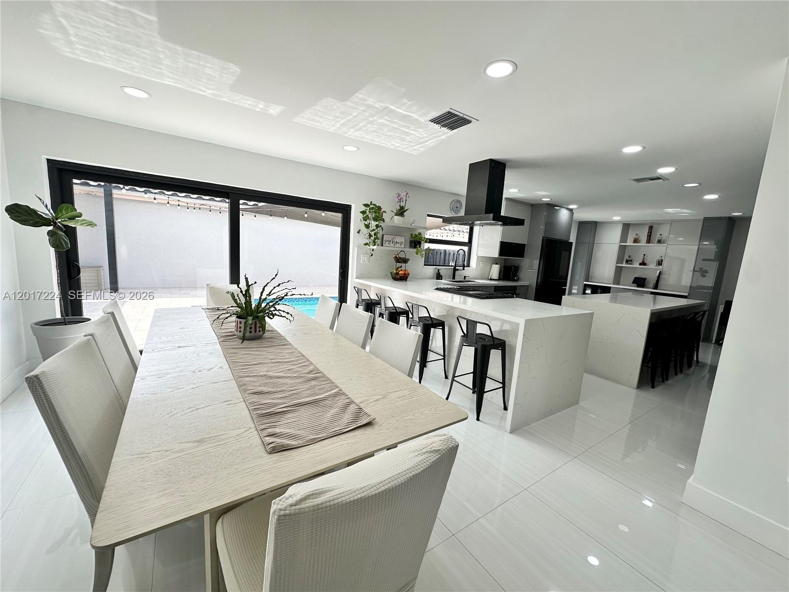HIGHLANDS AT KENDALL - Residential