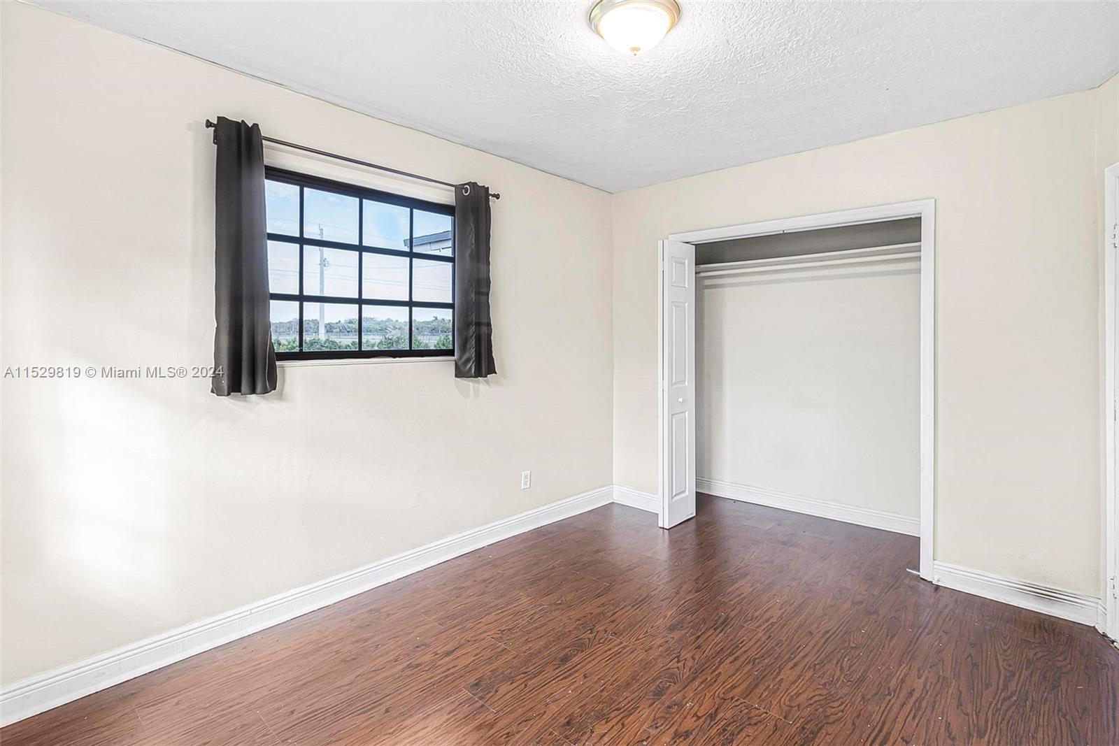 Acreage - Residential Lease