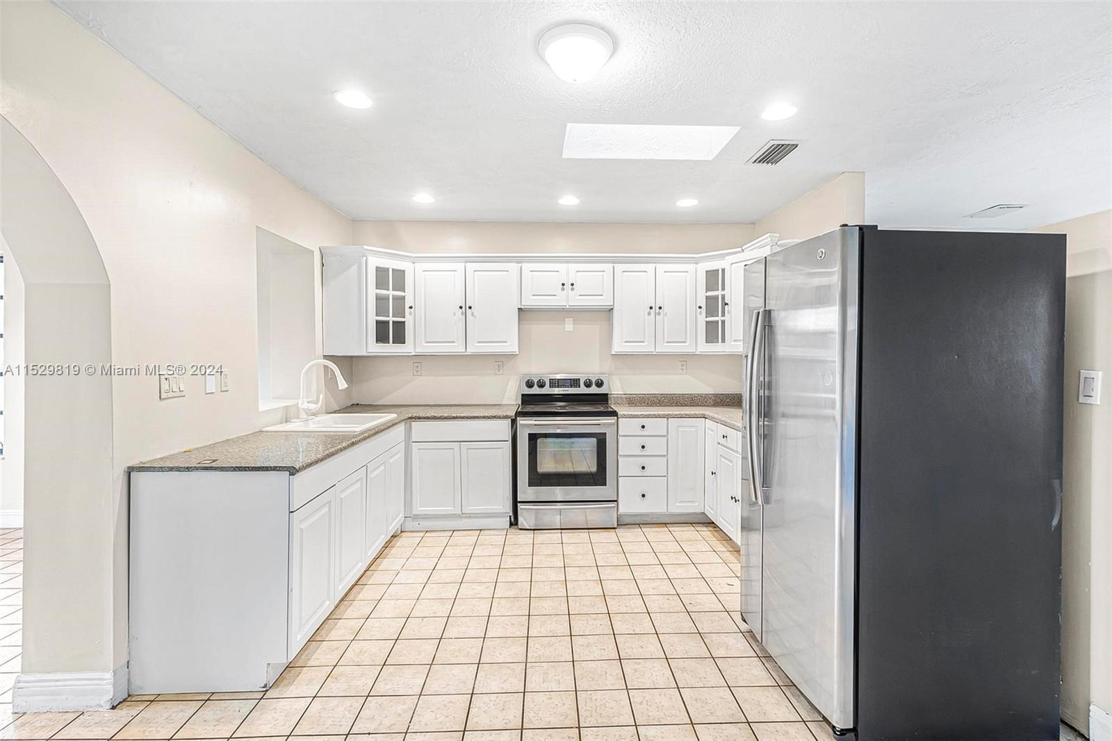 Acreage - Residential Lease