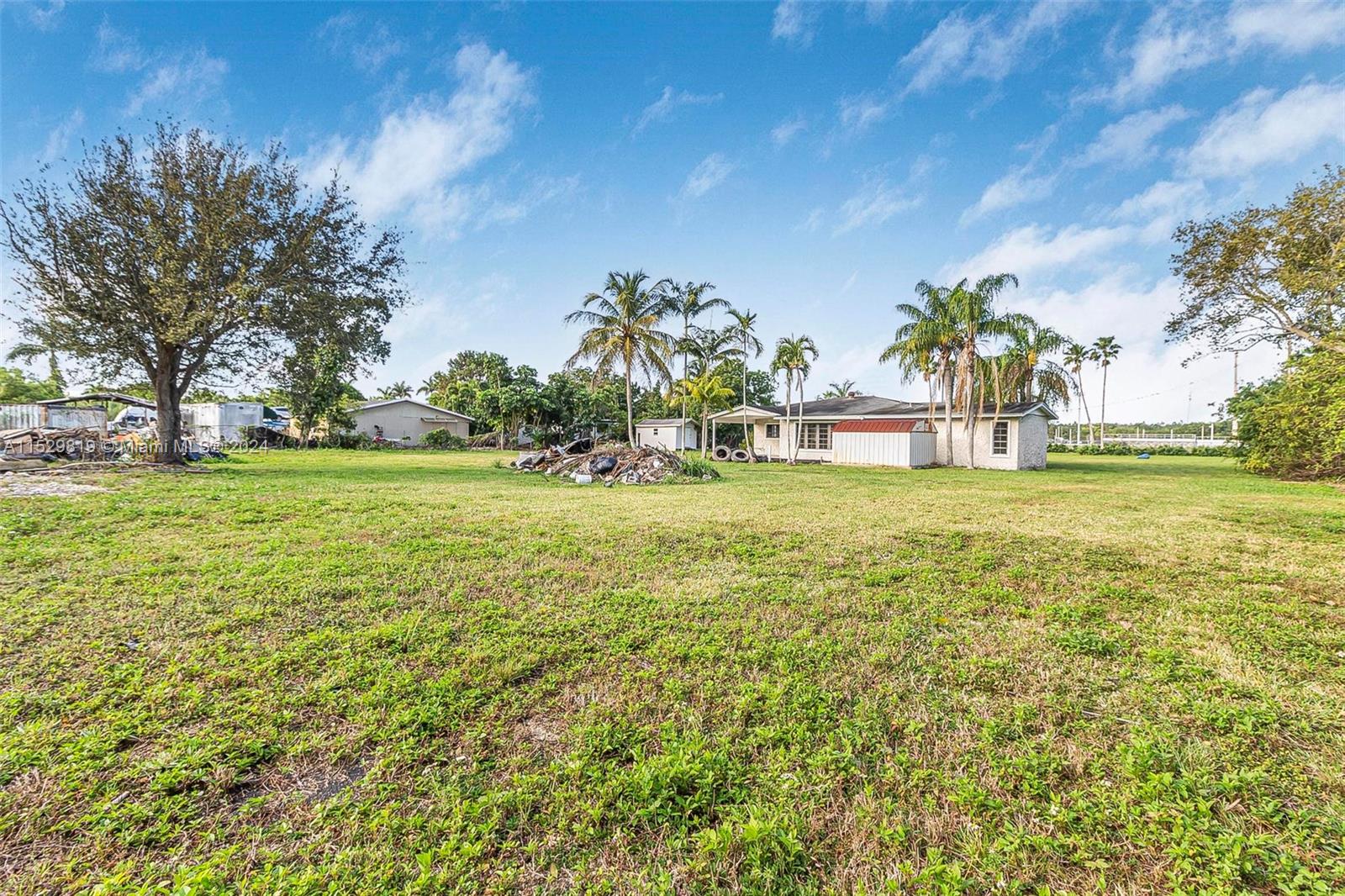 Acreage - Residential Lease