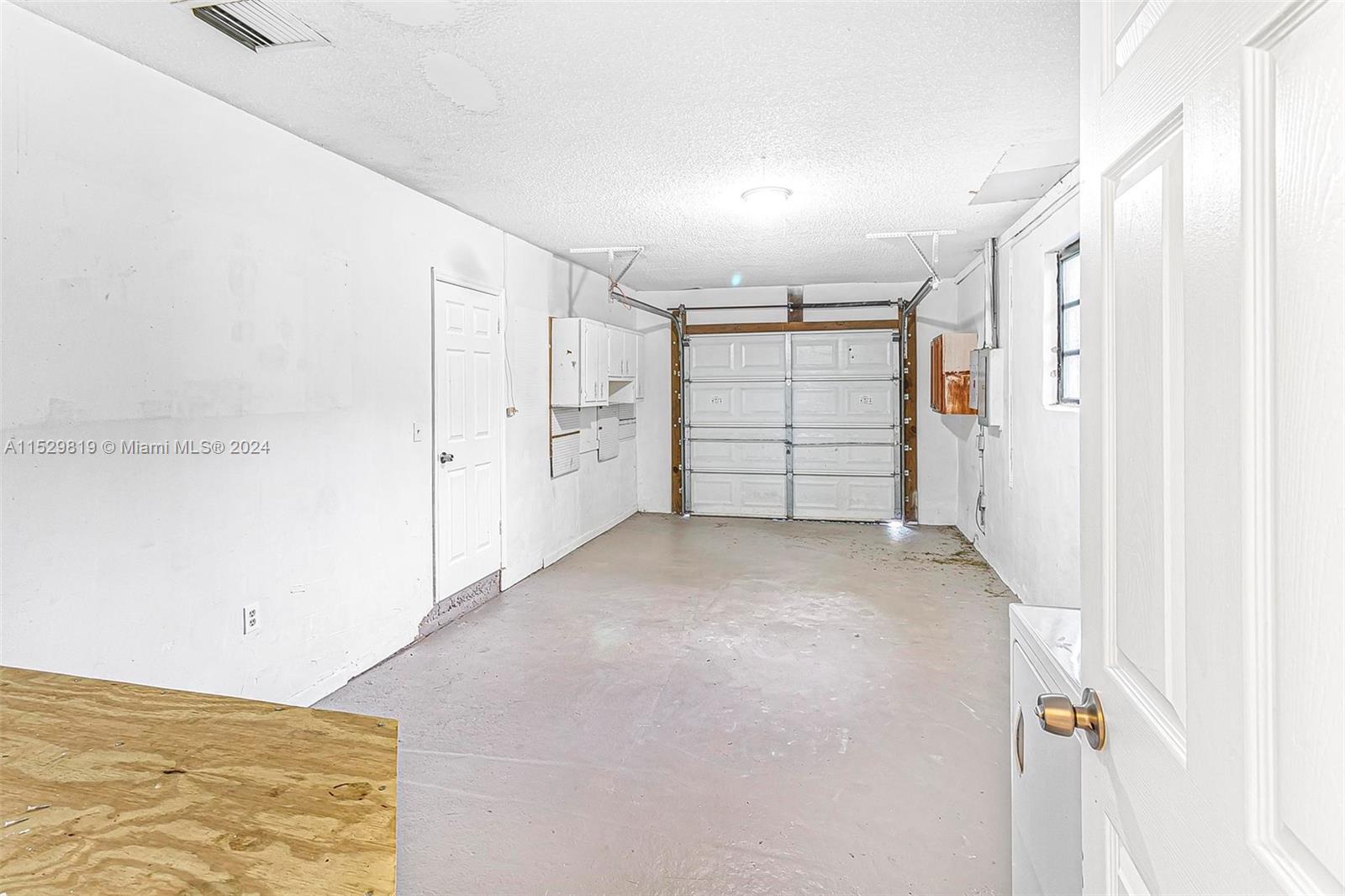 Acreage - Residential Lease