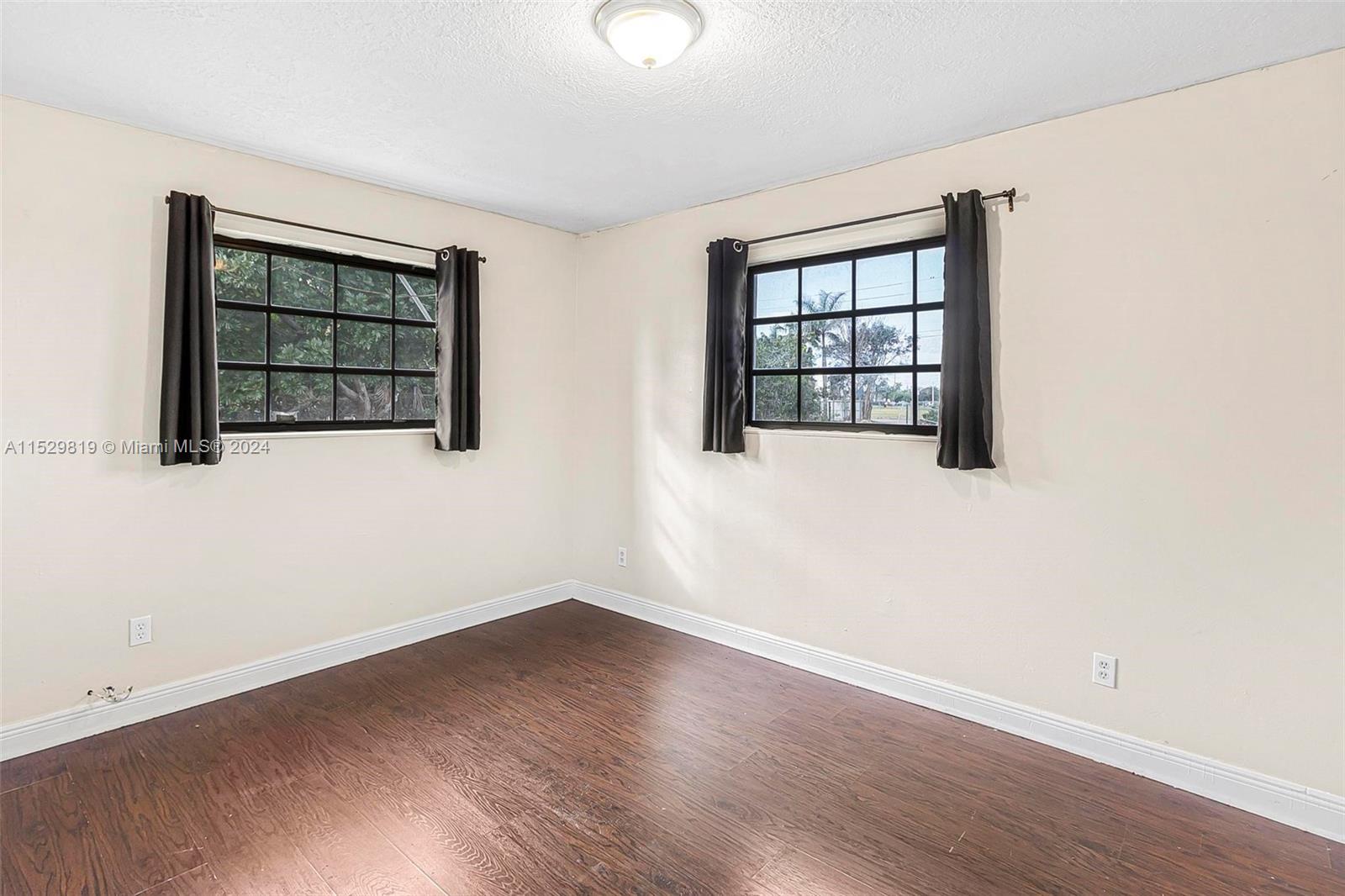 Acreage - Residential Lease