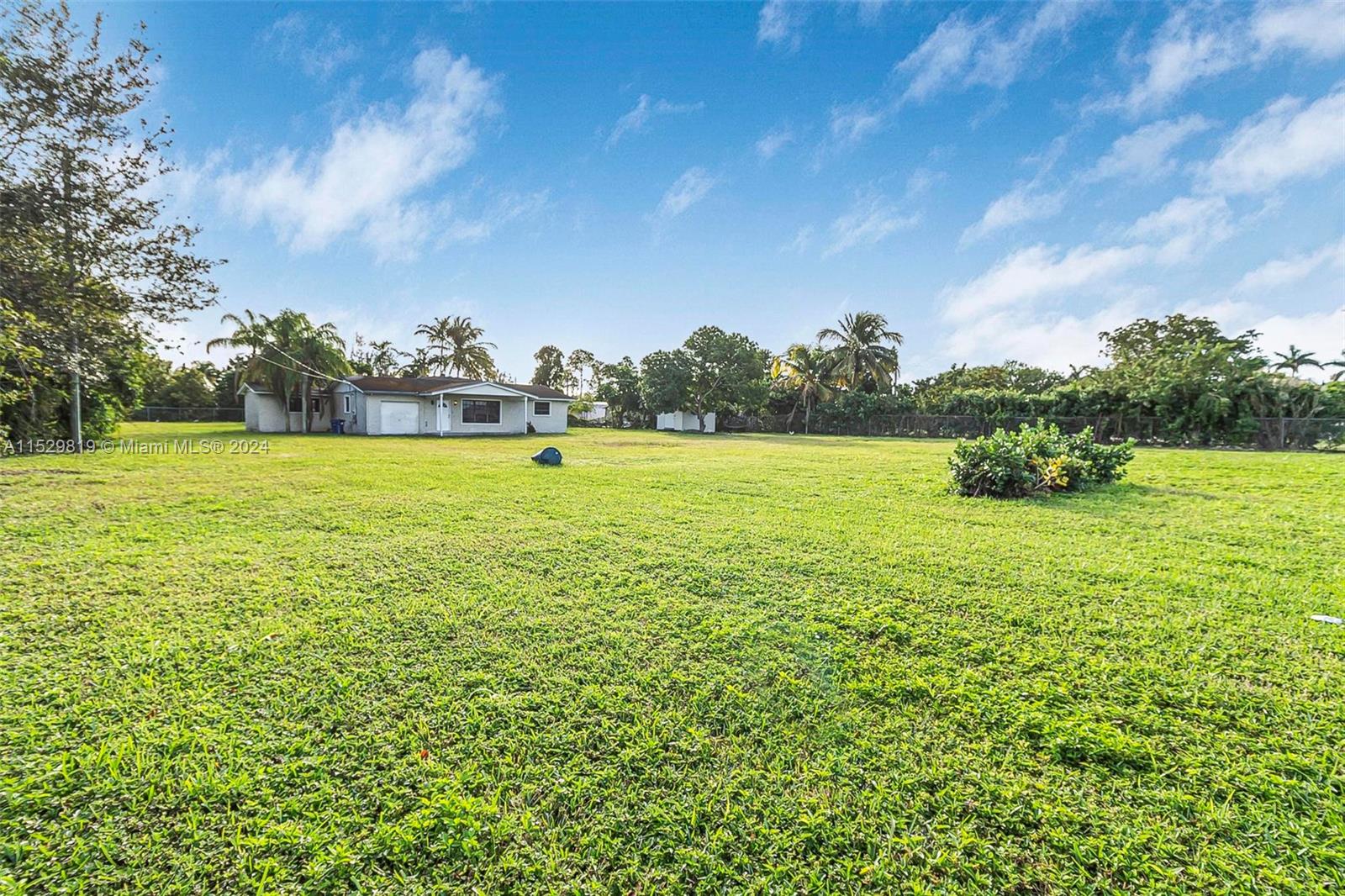 Acreage - Residential Lease
