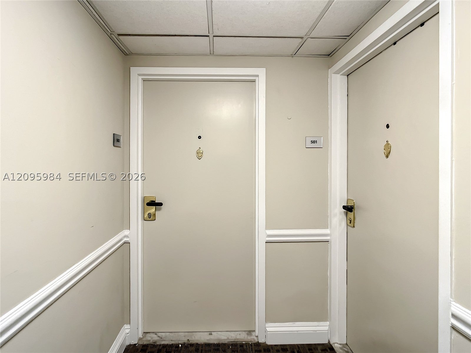 555 NE 15th St 502