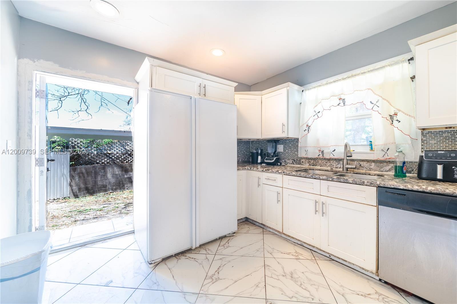 COLLEGE PARK ADDN - Residential