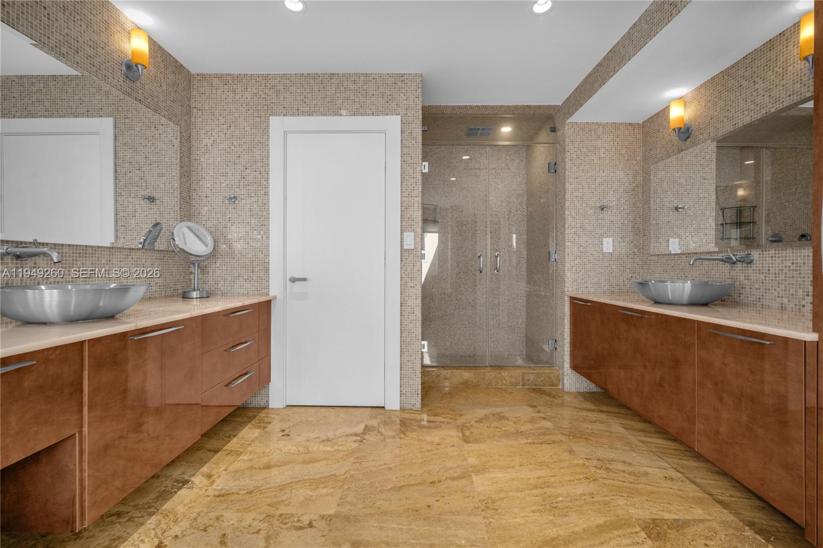 HOLLEMAN PARK - Residential