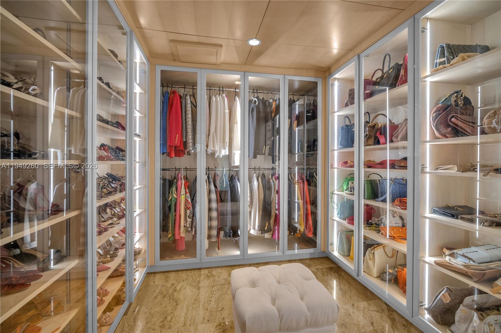 HOLLEMAN PARK - Residential