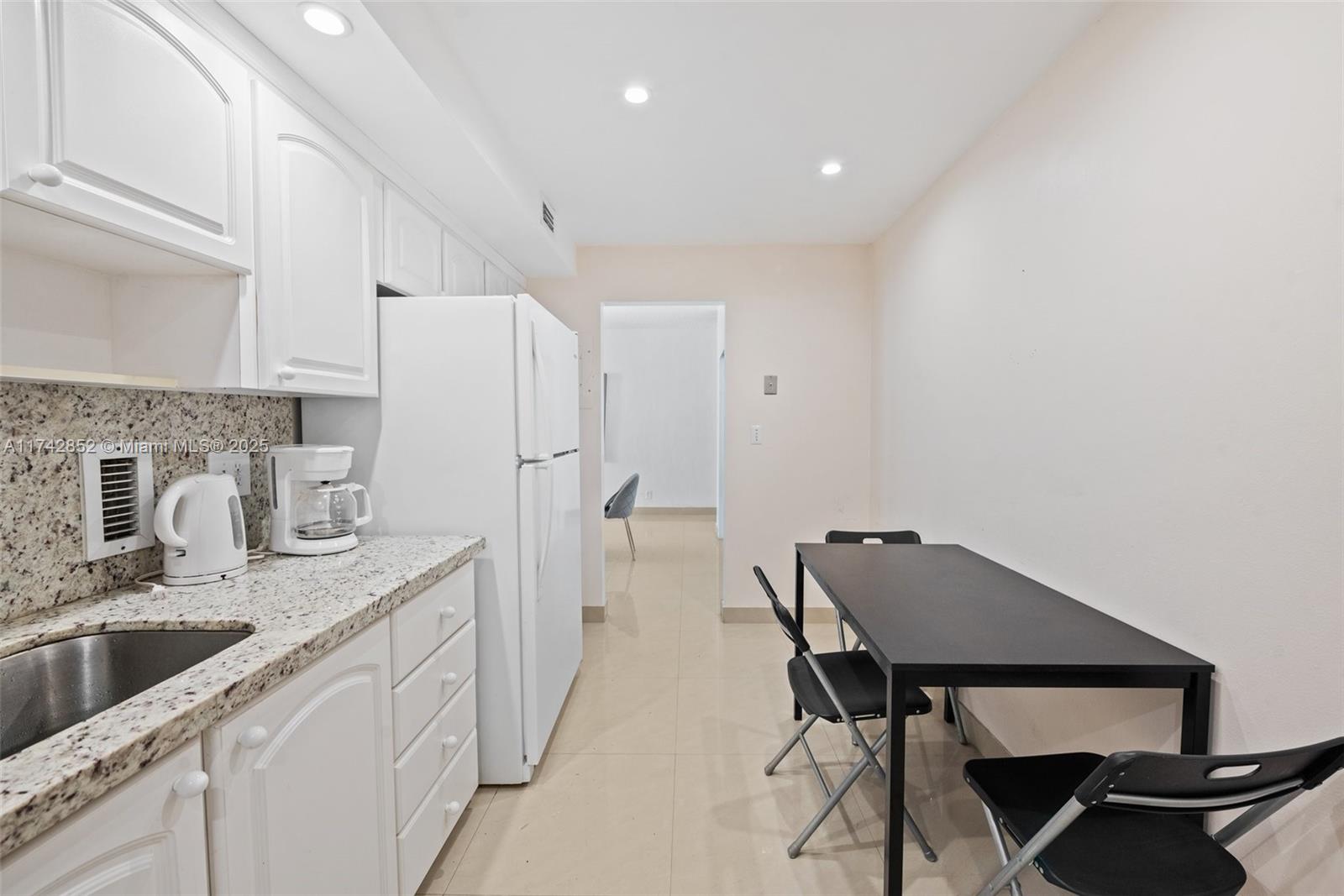 SIAN OCEAN RESIDENCES CON - Residential