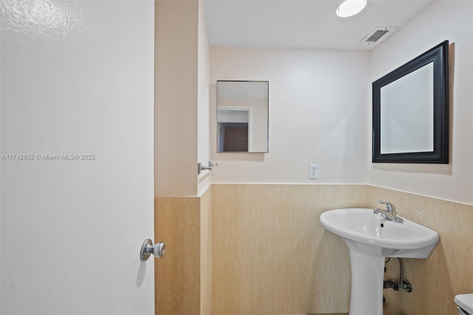 SIAN OCEAN RESIDENCES CON - Residential