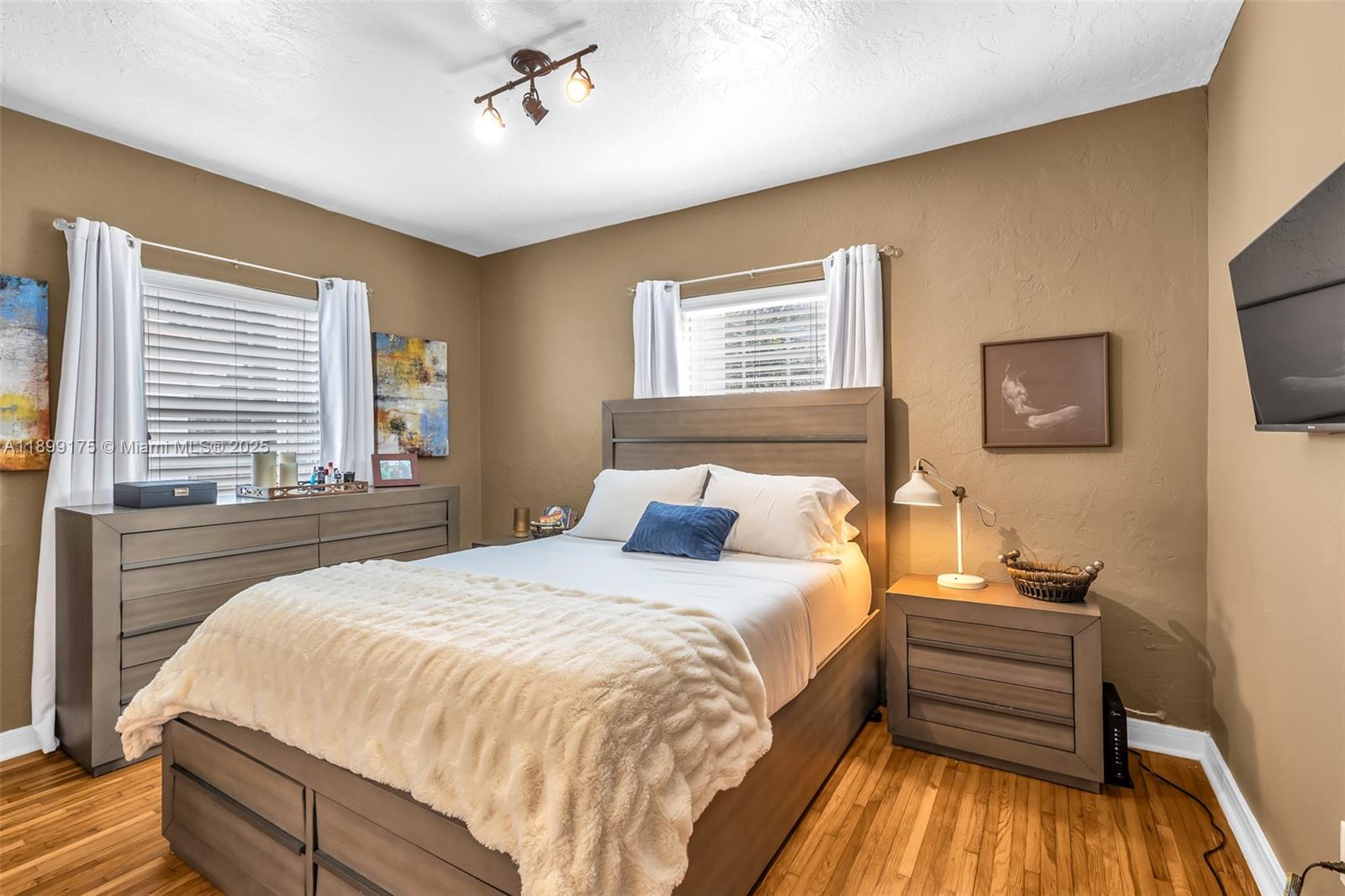 FULFORD HOMES - Residential