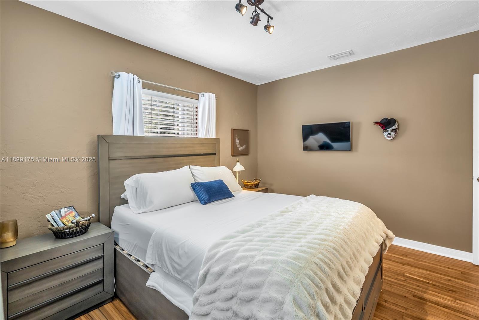 FULFORD HOMES - Residential