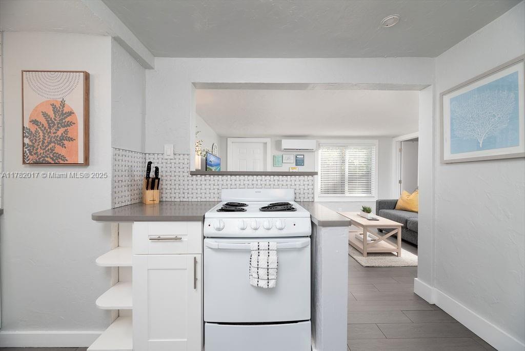 RIVERSIDE ADD AMEN PLAT - Residential Lease