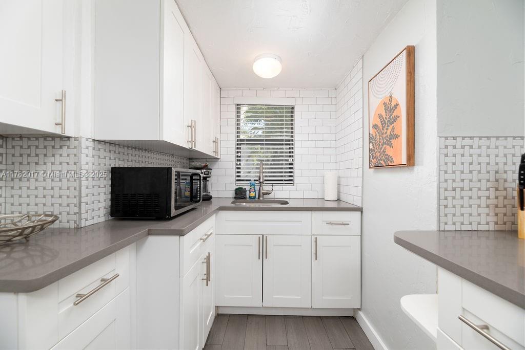 RIVERSIDE ADD AMEN PLAT - Residential Lease