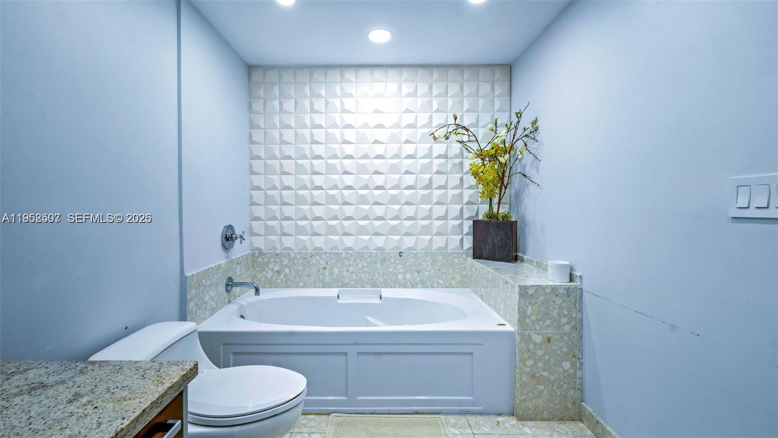 LATITUDE ON THE RIVER CON - Residential