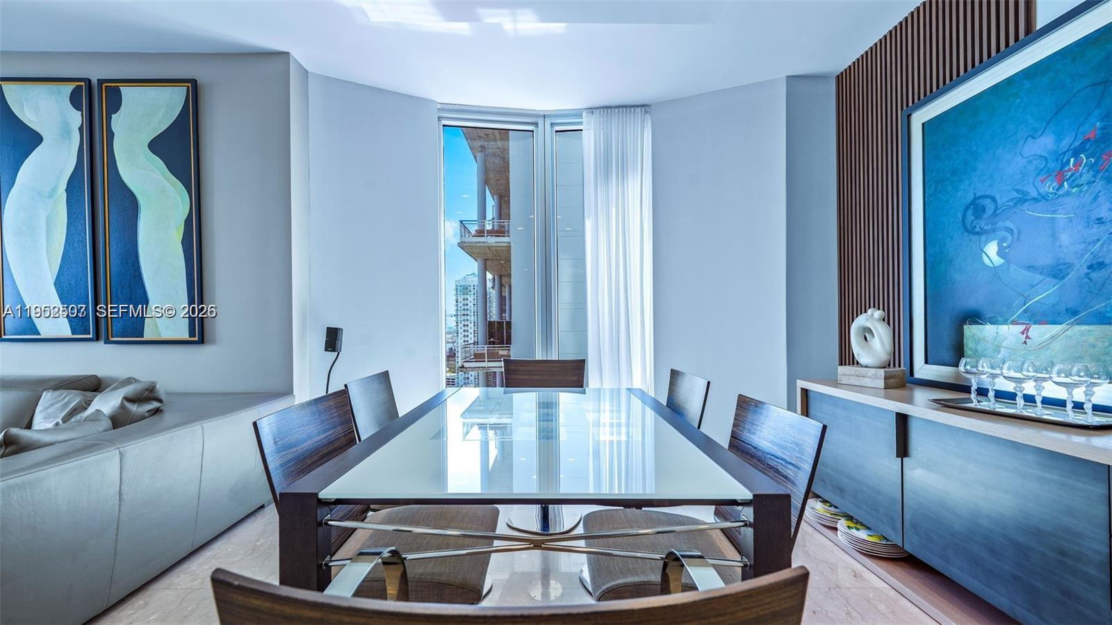 LATITUDE ON THE RIVER CON - Residential