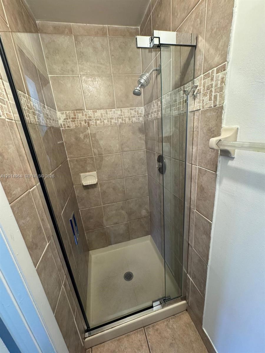 MALIBU CLUB CONDO - Residential Lease