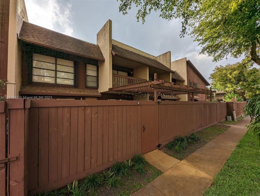Don't miss out on this beautiful 2 Bedroom 2.5 Bathroom townhouse located in the highly sought after community of Snapper Village just off Sunset Dr. and with easy access to the Turnpike. The house boasts a beautiful, enclosed patio and open balcony outside the master bedroom. Great location within the community for easy walking distance to the tennis courts or even just the common area between buildings. The resident's gate is also conveniently located right next to this townhouse. The master bedroom is spacious enough to easily accommodate a king size bedroom set and has a walk-in closet for all your storage needs. AC is less than 3 years old. Amenities include clubhouse, tennis courts, pool, water, sewage, insurance, trash removal, cable TV, internet, and 24/7 guarded entrance.