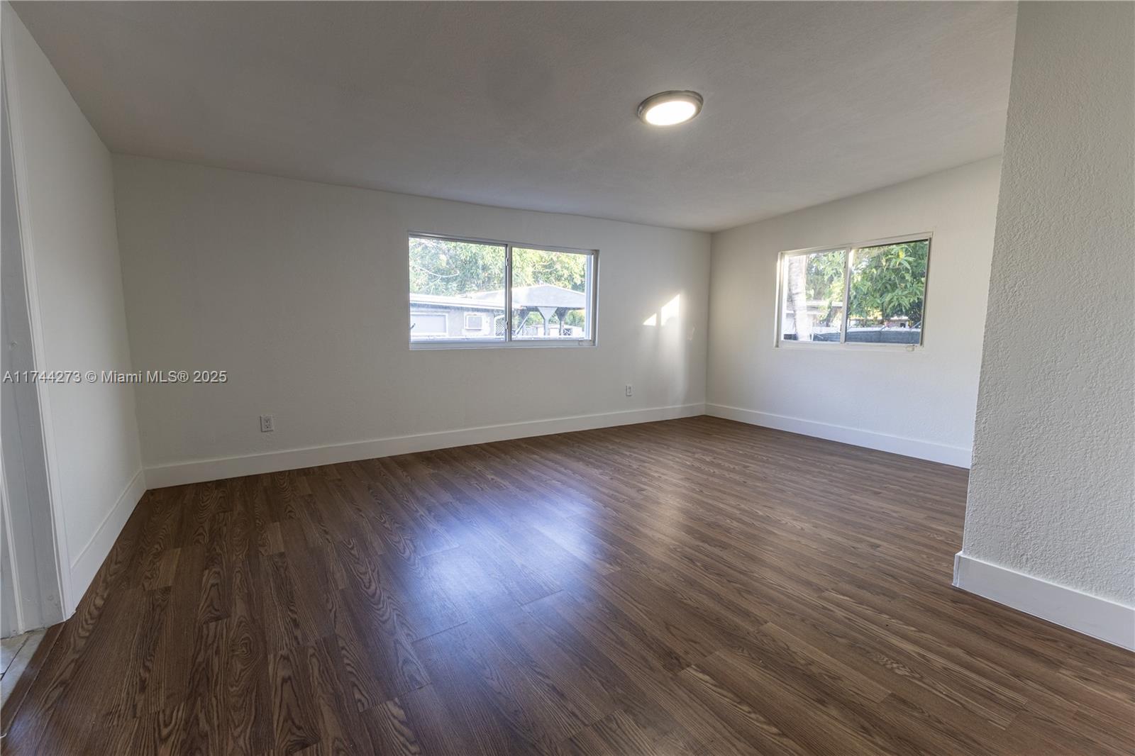 PINEWOOD PARK EXTENSION - Residential