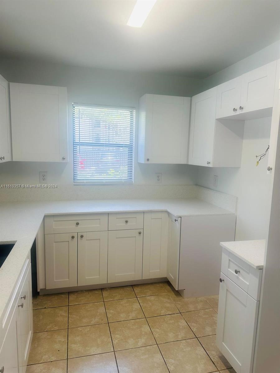 PRESERVE AT AVERY LAKES - Residential Lease
