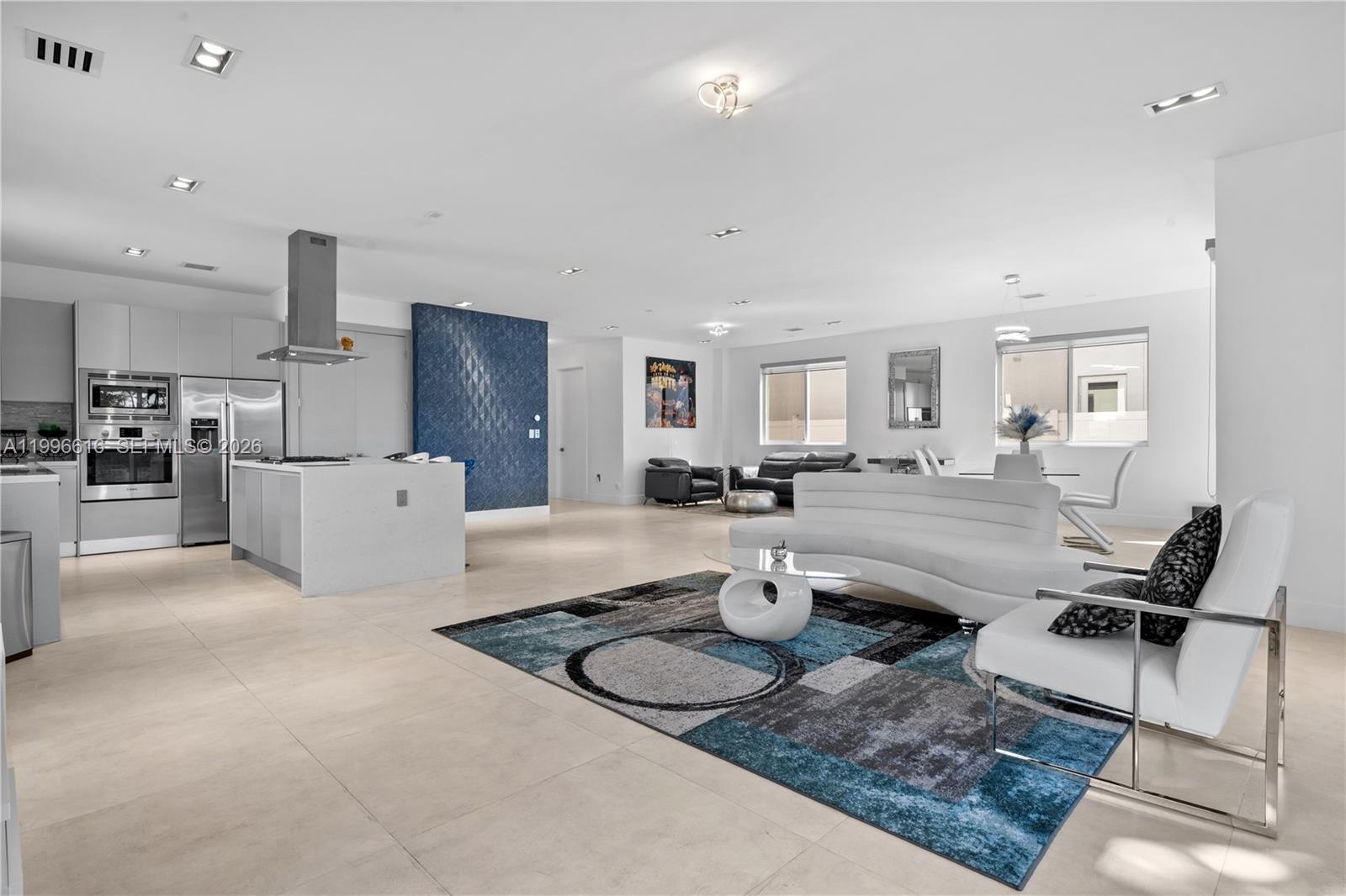 DORAL COMMONS RESIDENTIAL - Residential