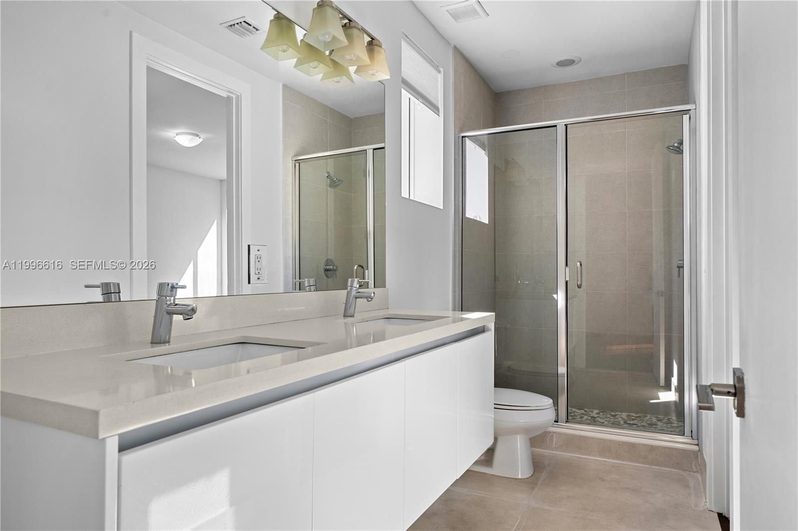 DORAL COMMONS RESIDENTIAL - Residential