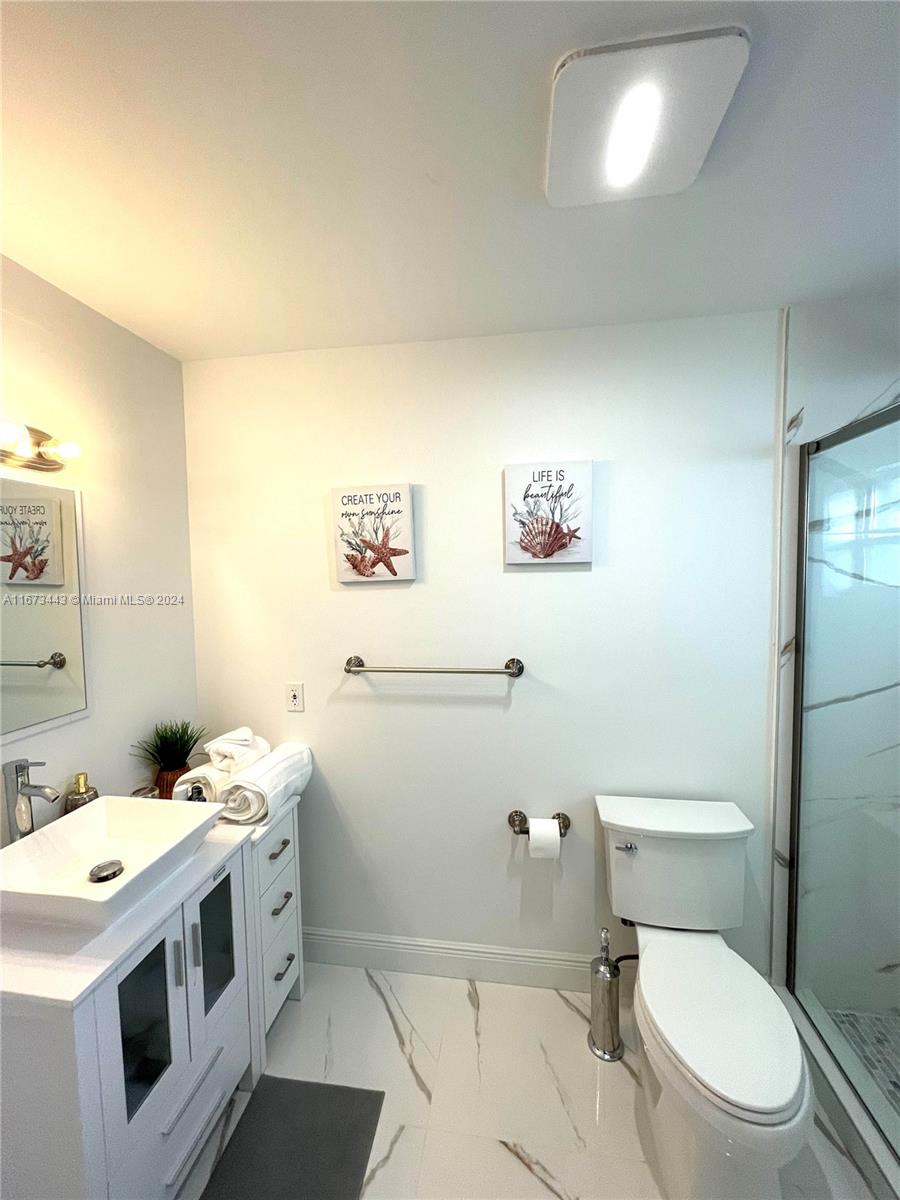 GOLDEN TWIN HOMES CONDO # - Residential Lease