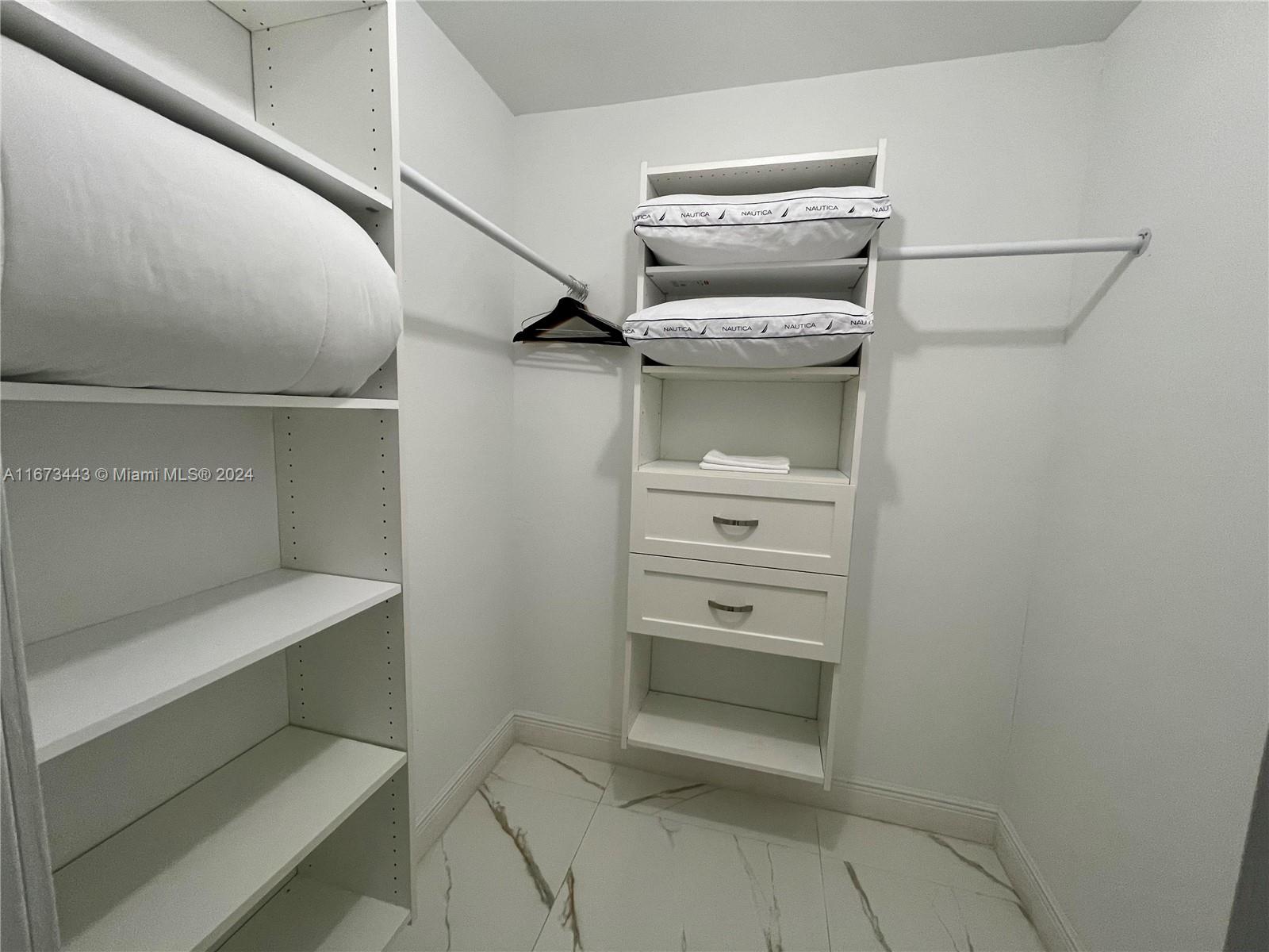 GOLDEN TWIN HOMES CONDO # - Residential Lease