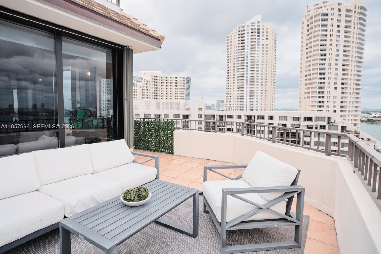 BRICKELL KEY ONE CONDO - Residential