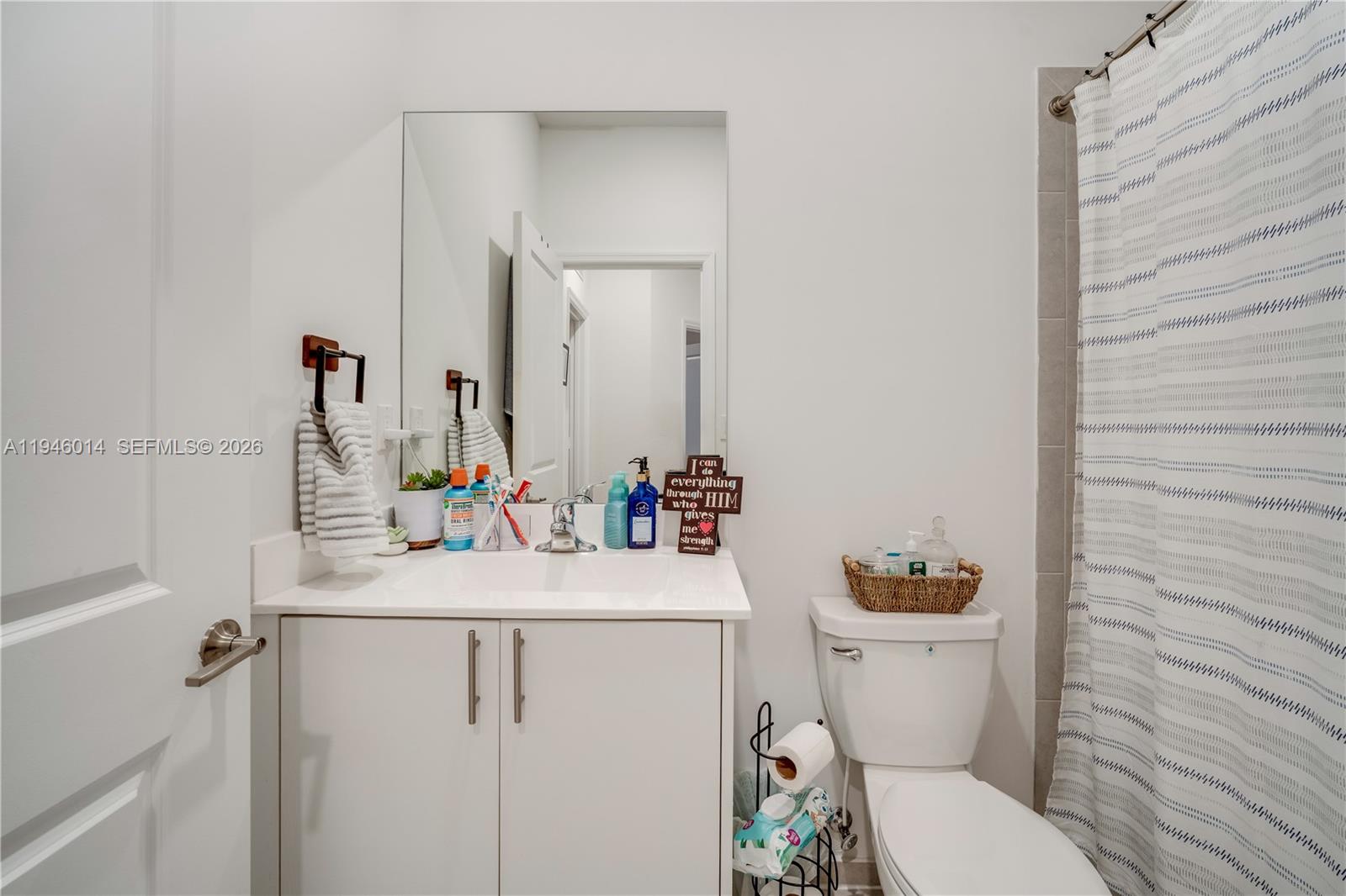 PINE ISLE - Residential