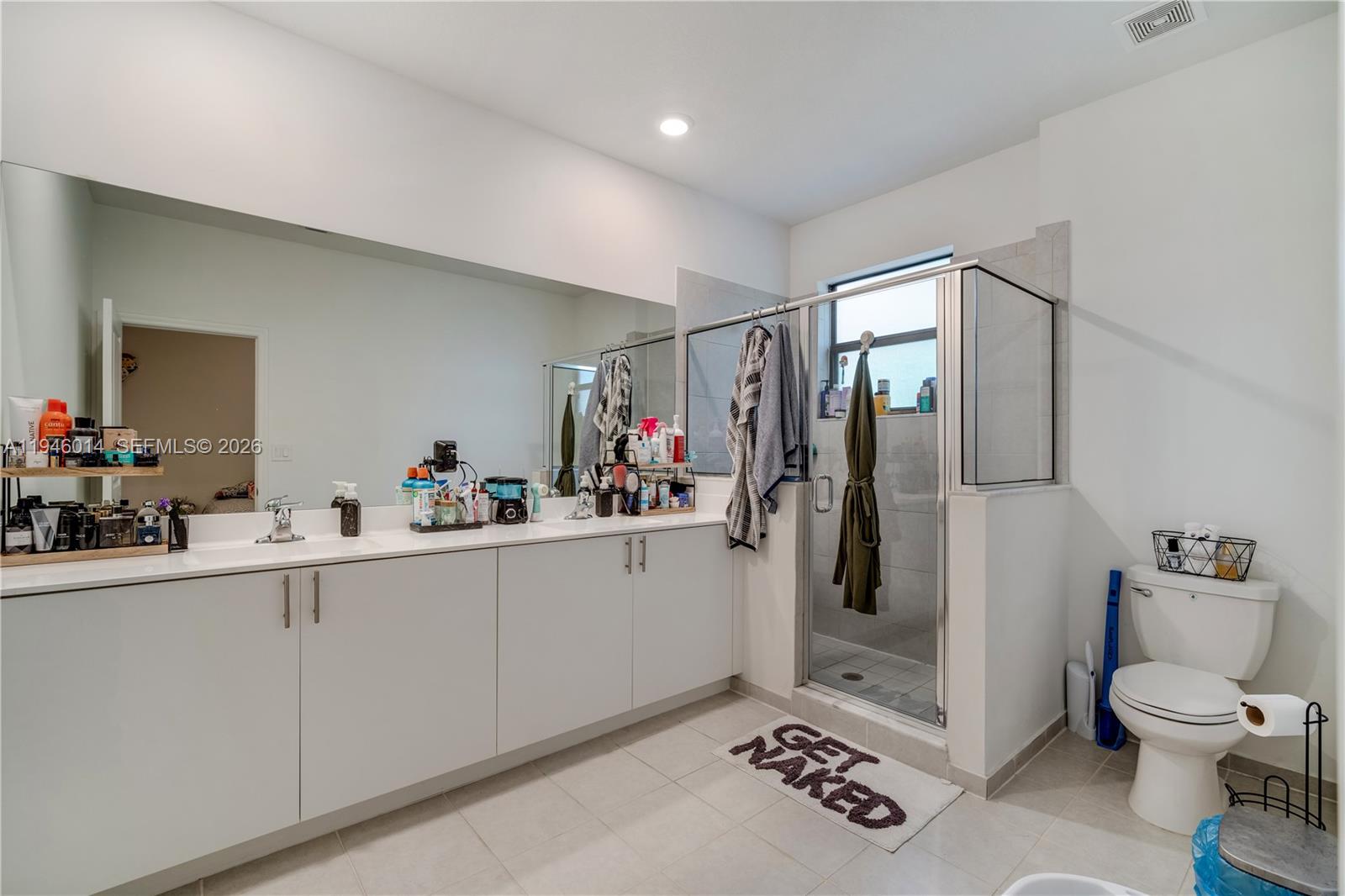 PINE ISLE - Residential