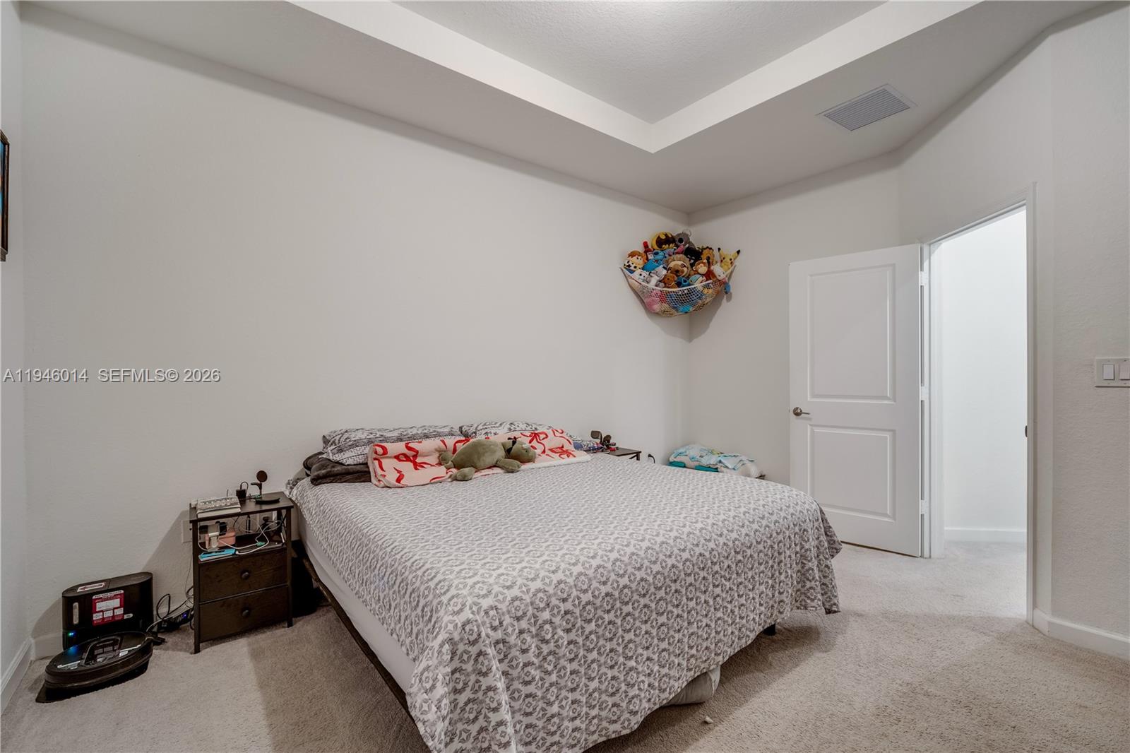 PINE ISLE - Residential