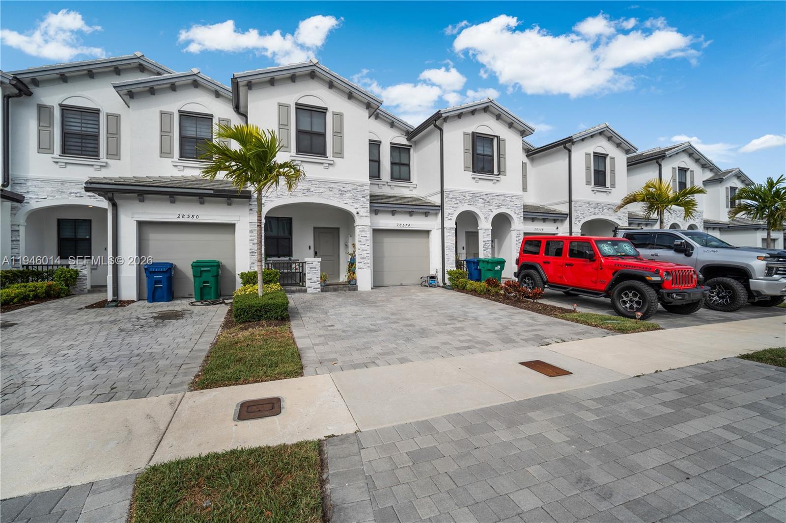 PINE ISLE - Residential