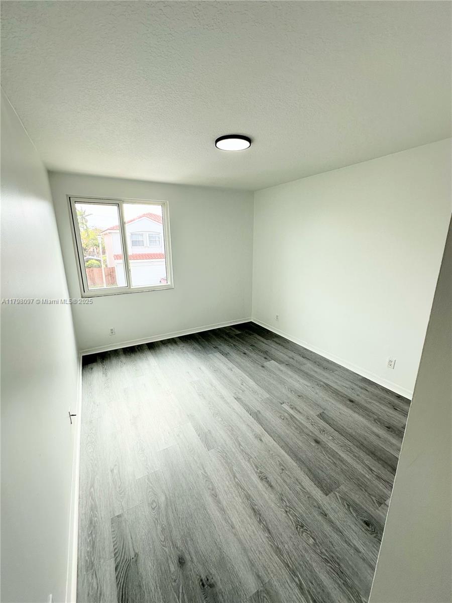 PALM ISLAND PLAT - Residential Lease