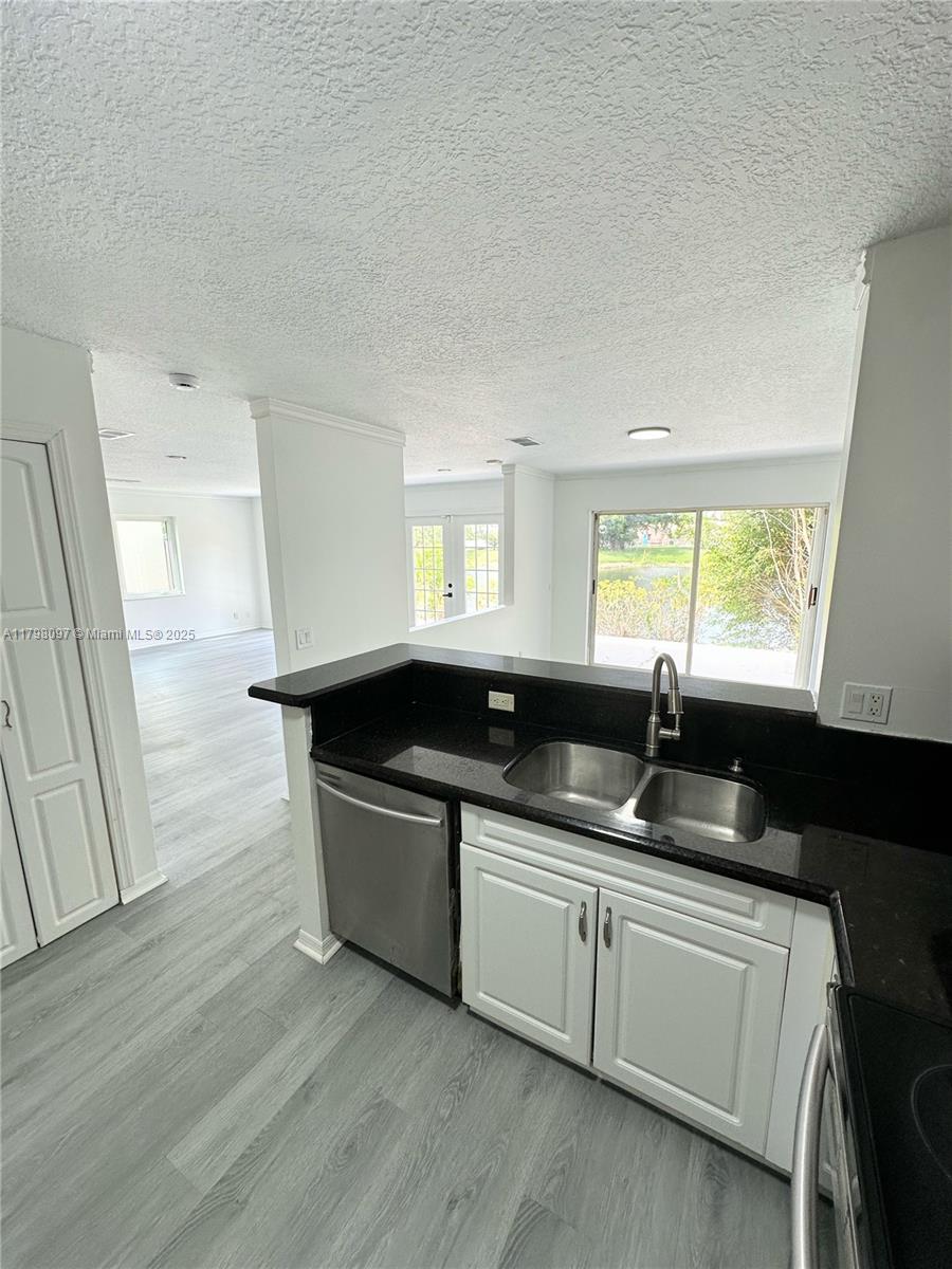 PALM ISLAND PLAT - Residential Lease