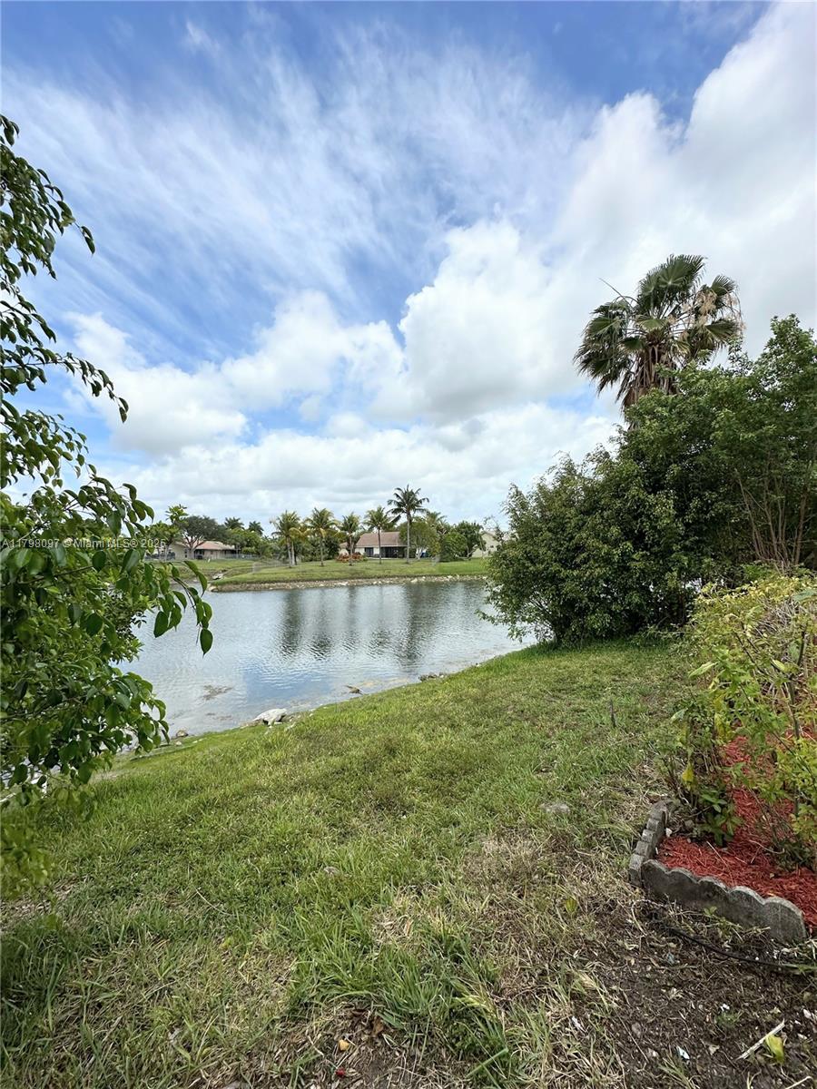 PALM ISLAND PLAT - Residential Lease