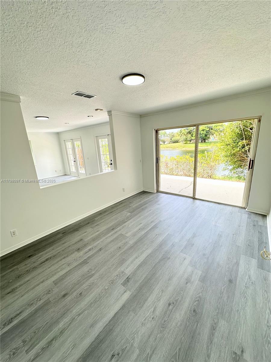 PALM ISLAND PLAT - Residential Lease