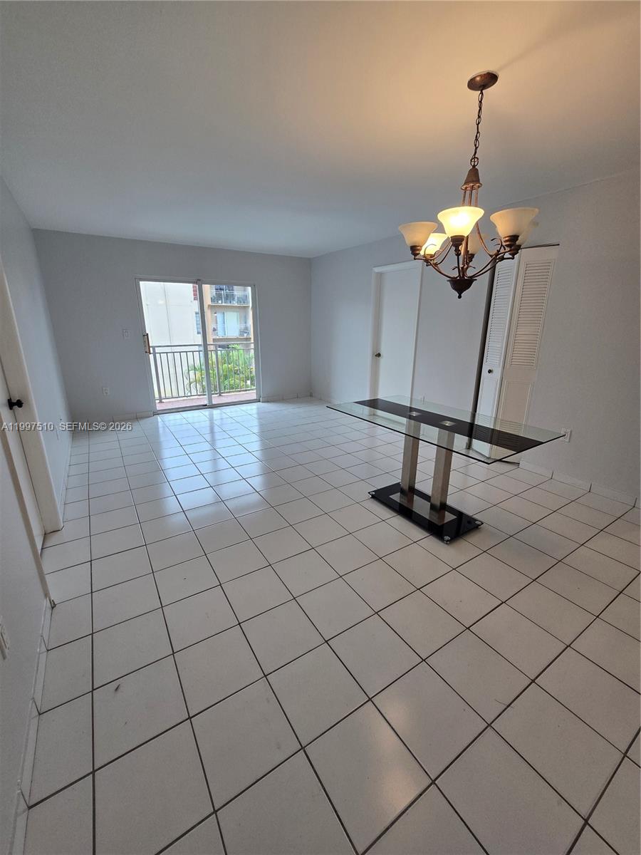 SUNSET VILLAS PHASE II CO - Residential Lease