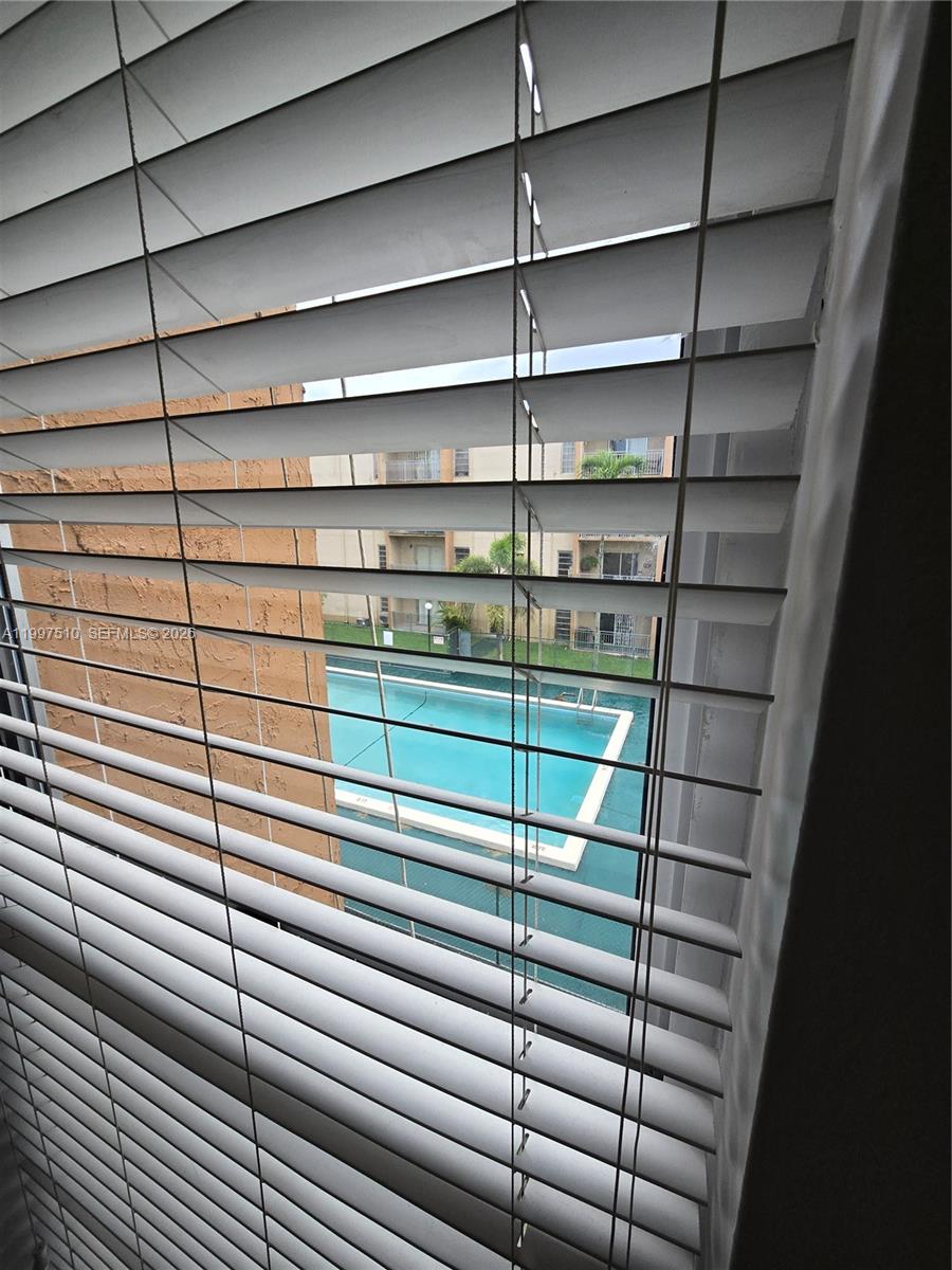 SUNSET VILLAS PHASE II CO - Residential Lease