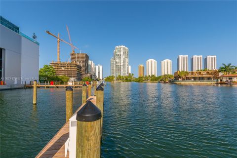 400 Sunny Isles Blvd Sunny Isles Beach FL 33160