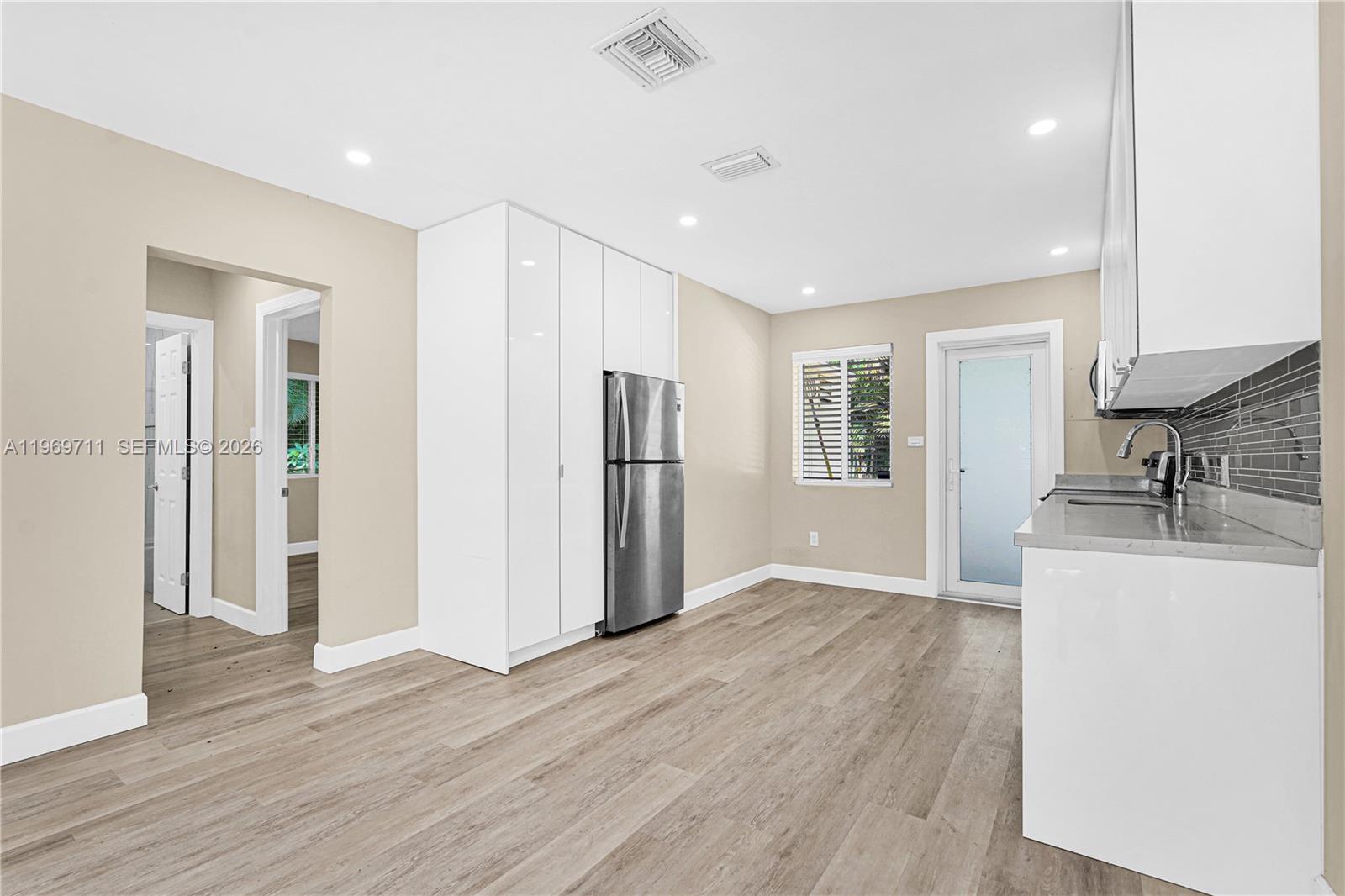 GRIFFINGS BISCAYNE PK EST - Residential