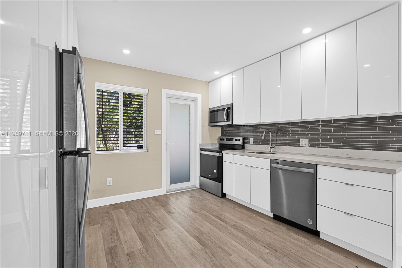 GRIFFINGS BISCAYNE PK EST - Residential