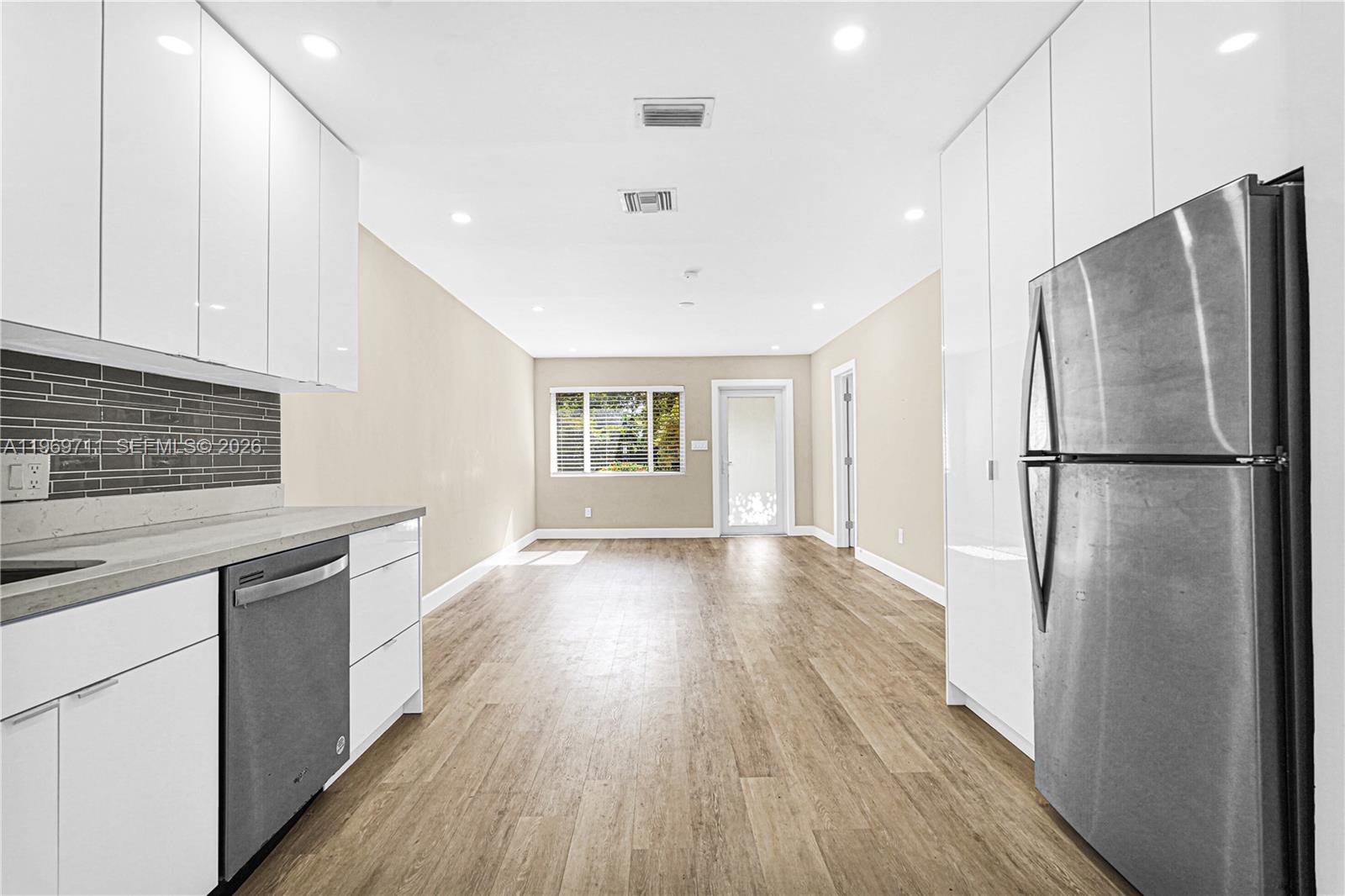 GRIFFINGS BISCAYNE PK EST - Residential